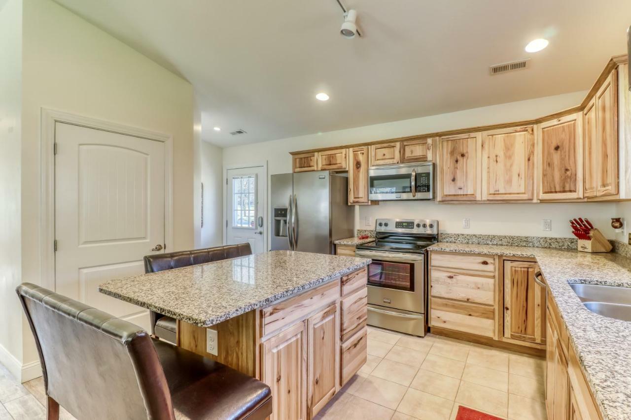 2 Bed 2 Bath Vacation Home In Whittier III المظهر الخارجي الصورة